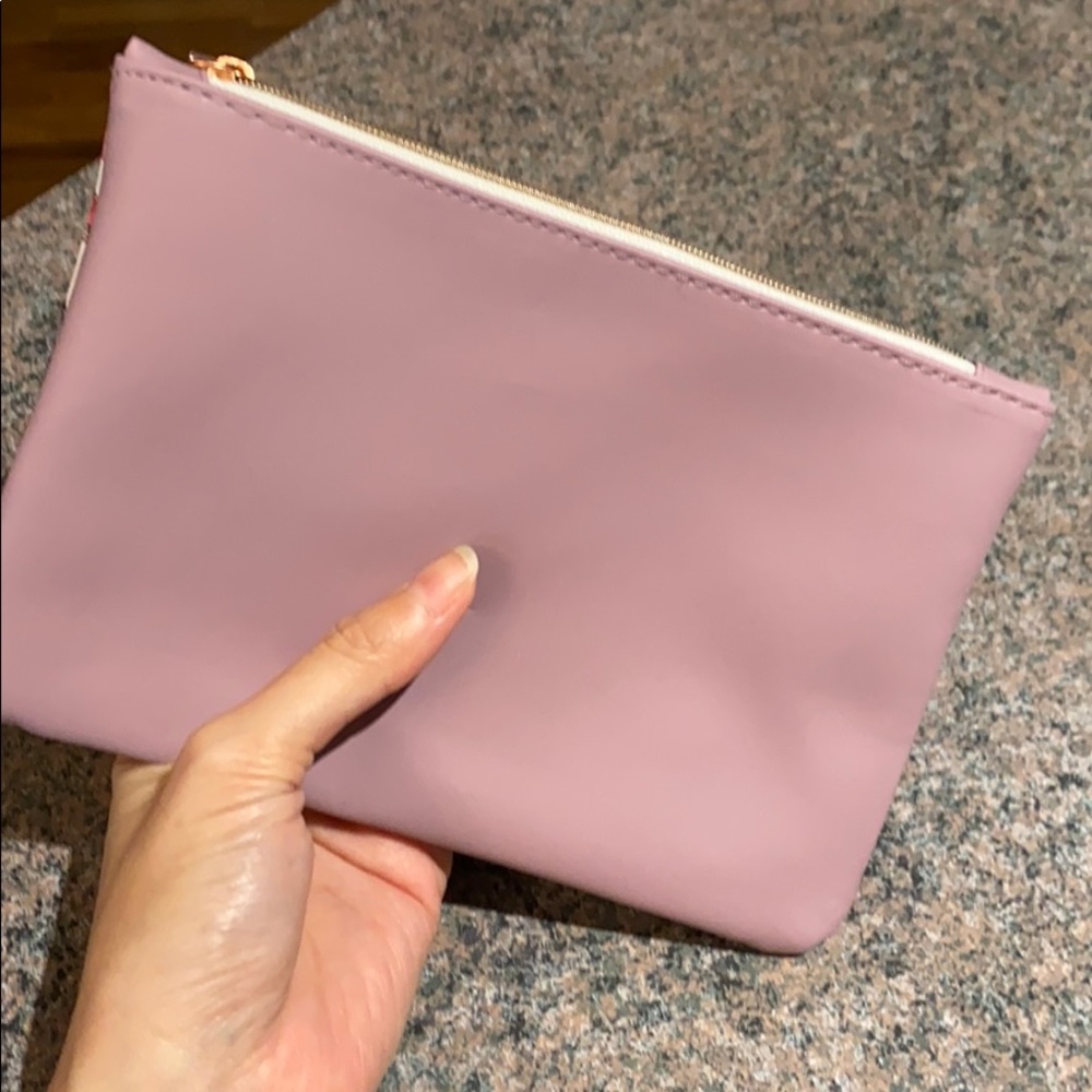 Ipsy pouch - Picture 4 of 4